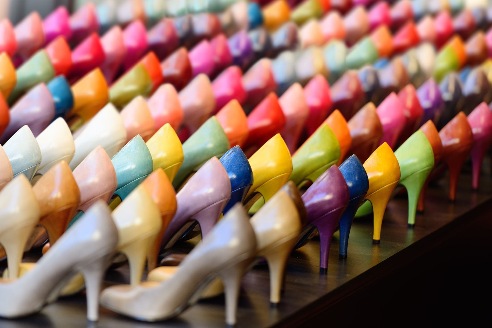 Shoes in Shop Window by Connel Design via 123RF.com